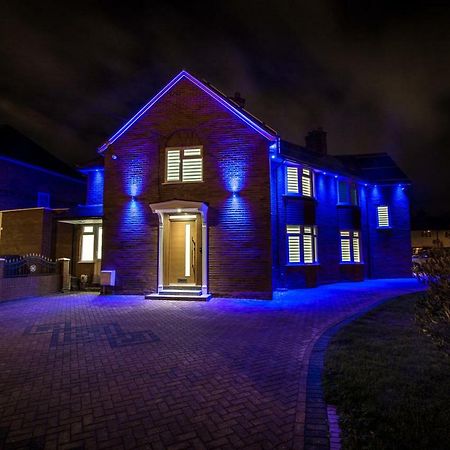 Ta House Hotel Edgware Exterior photo
